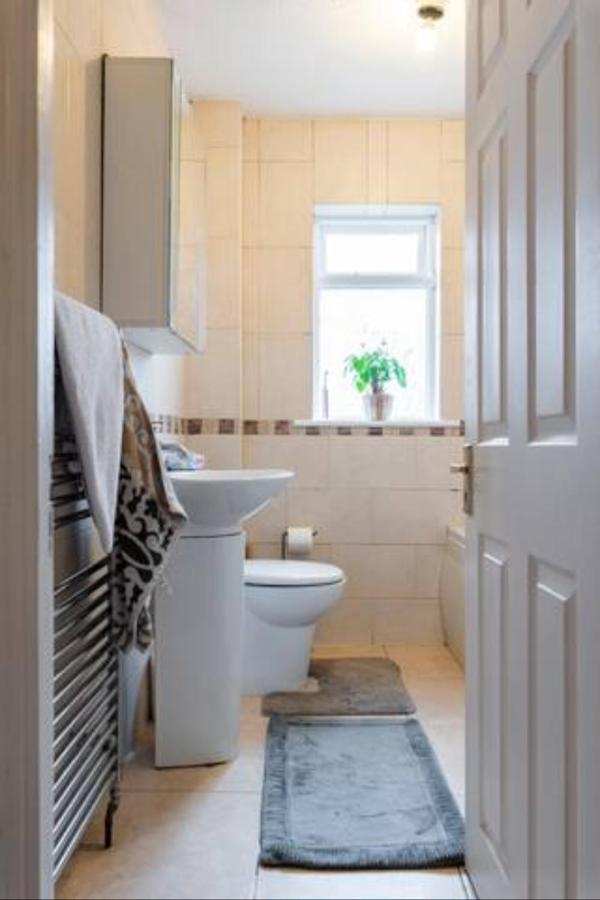 Kimmage Homestay Дъблин Екстериор снимка